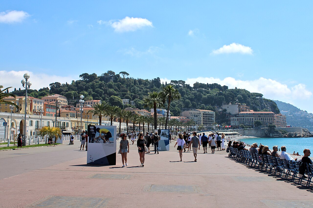 The Promenade des Anglais and Castle Hill in Nice