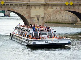 Seine cruise with Bateaux Mouches, Paris