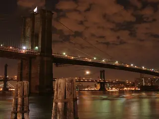 Brooklyn Bridge, New York