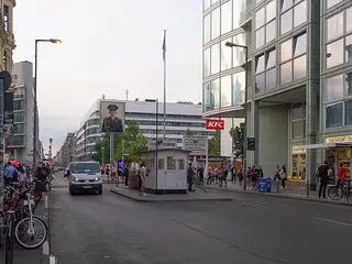 Checkpoint Charlie, Berlin