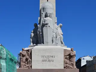 Freedom Monument, Riga