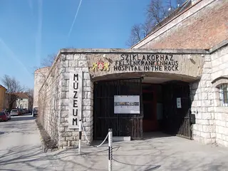Felsenkrankenhaus, Budapest