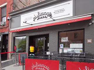 Juliana's Pizza, New York