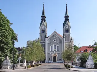 Trnovo Bridge, Ljubljana